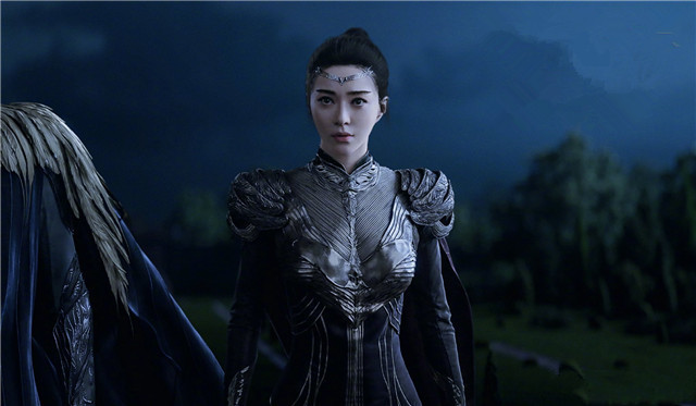 范冰冰|范冰冰再曝喜讯，已全面复出，《爵迹2》将在国内上映