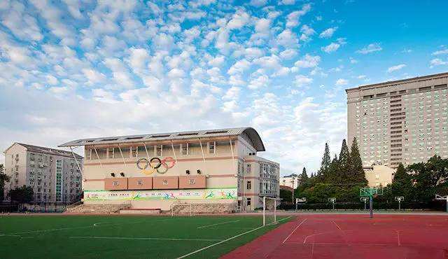 宿迁外国语学校排名%_江苏宿迁最好的4所高中,宿迁中学遥遥领先,另外3所