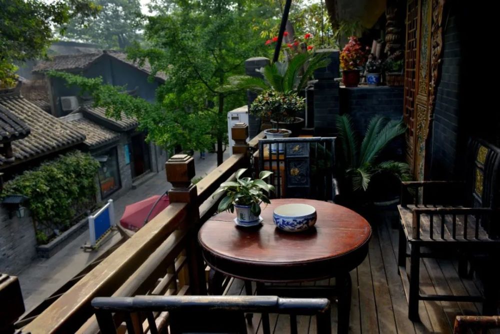 秋日|静坐听雨，方觉秋深