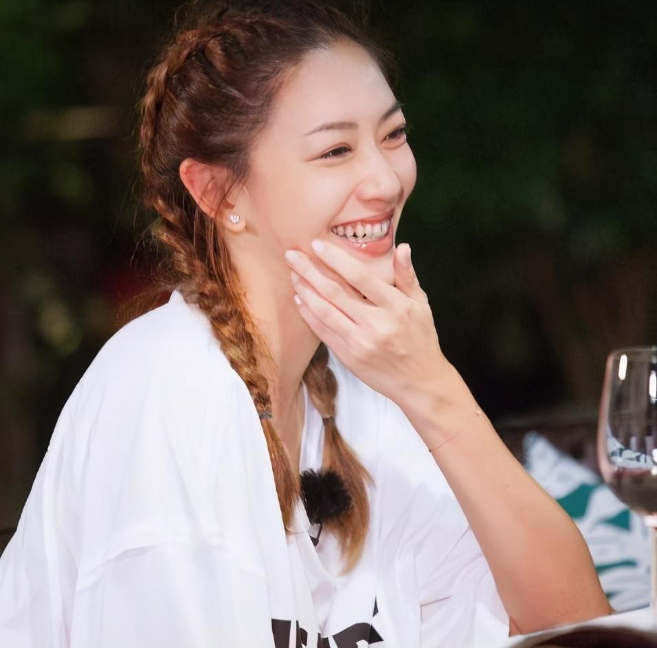 陈小春那么爱张柏芝为何却娶了向太钦定儿媳应采儿真相太扎心