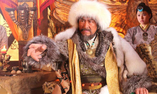 不合,不欢而散,耶律大石便率领两百骑兵,连夜离开了天祚帝,前往可敦城