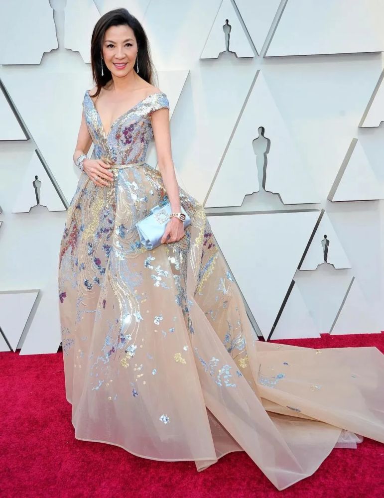 名利场|扎心！因为一条裙子翻车，她真的有点冤…