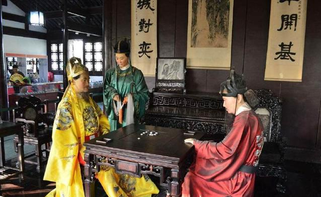 在每个朝代,都有那个年代的富豪存在,如明朝便出现了一个富豪沈万山