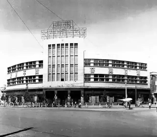 老照片里的山西太原,往日的这里是这番景象,城市变化太大了