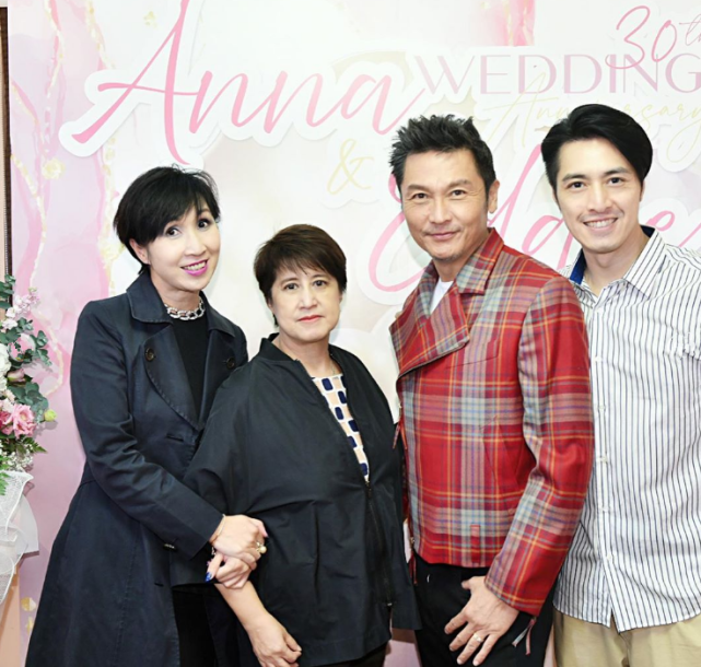 妻子身材发福略显老,染金发穿豹纹太时髦|关礼杰|梁安娜