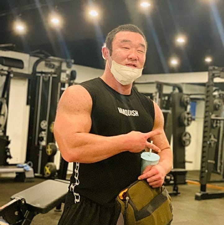 31岁韩国健美先生突传死讯死因疑为拔罐引发败血症