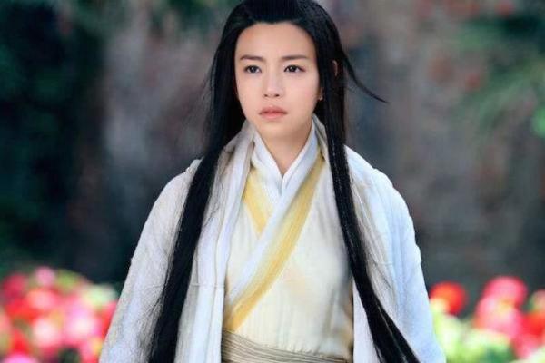 曾因小龙女造型被群嘲,再次挑战古装,却美到不敢认