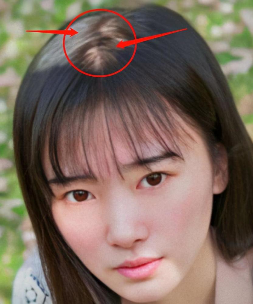 鞠婧祎告公众号失败,纯天然美女不容评论?