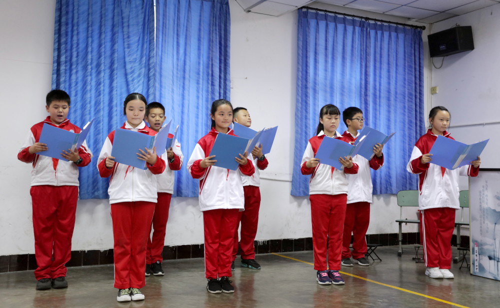 成都市金琴路小学举行60周年校庆活动