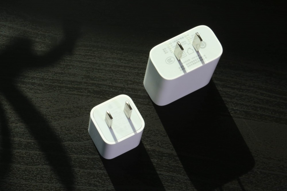 iphone 12 pro充电抢先测试:用20w快充,究竟能有多快?