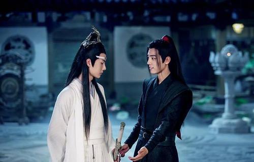 王一博|肖战王一博新剧同天释放预告，又被“VS”一番，得票竟相差3倍