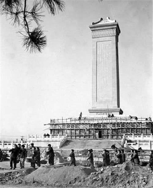 人民英雄纪念碑|94吨的人民英雄纪念碑碑心石，从青岛到北京，67年前是怎么运的