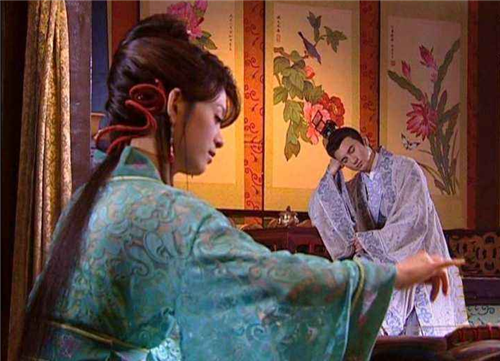 李煜|李煜最香艳的一首诗，描写女子最美的部位，最后两句尤其肉麻