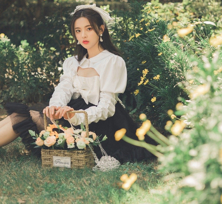 杨超越|杨超越又一档新综艺官宣，六位明星搭档合作，嘉宾阵容太强大了！