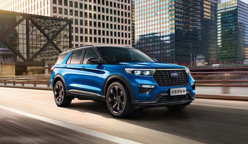 别克昂科旗跌至20万,入门配2.0t 9at,油耗7.4l