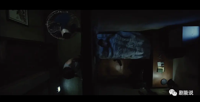 褚嬴|这能“真香”？