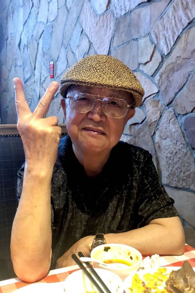 潘粤明|他是潘粤明父亲，以明星儿子为傲，与孙子8年未见患脑梗晚年凄凉