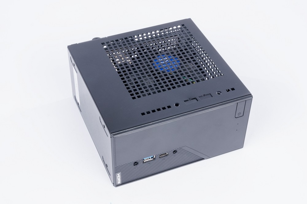 华擎deskminih470开箱测试usb接口数更丰富