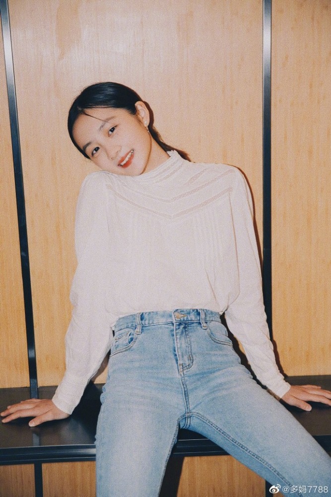 黄磊|孙莉深夜上线发文“我必须撒把狗粮”，看到黄磊宠妻做法，感动哭了