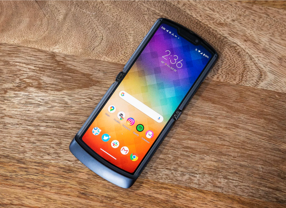 5g折叠翻盖手机感觉不错摩托罗拉razr