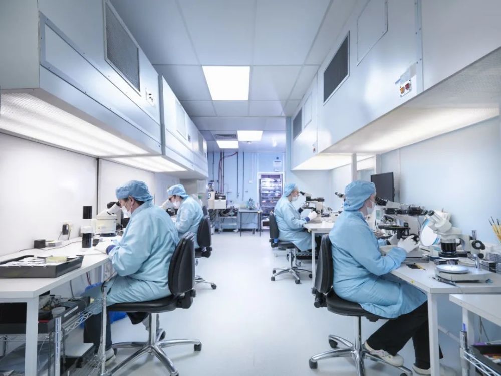 新冠疫情和2020年科学研究非凡的一年