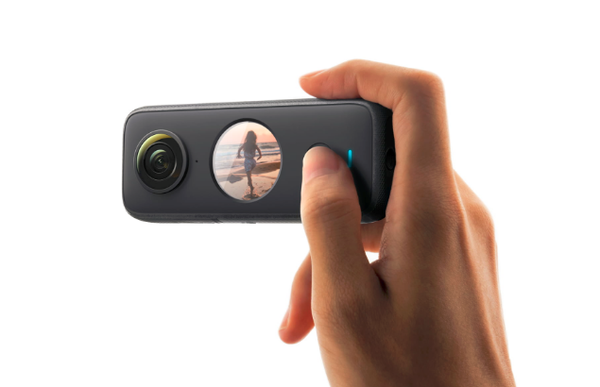 insta360 one x2口袋全景防抖相机另外,这款口袋全景防抖相机标配隐形