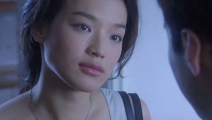 王晶这部古惑仔外传电影让邱淑贞舒淇完成了银幕事业交接