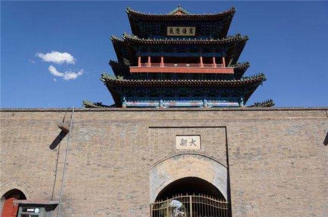 北京|百年古城一朝散？梁思成一生守护的建筑，被李嘉诚用200亿毁了？