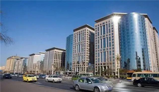 北京|百年古城一朝散？梁思成一生守护的建筑，被李嘉诚用200亿毁了？