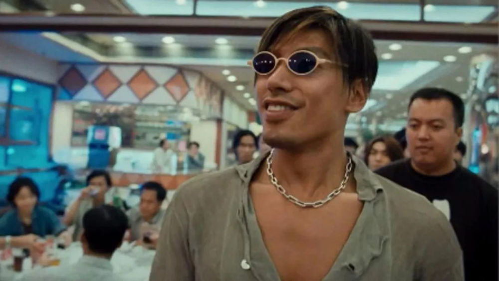 被称之为精仿的是张耀扬,相信很多人都知道张耀扬扮演的乌鸦哥这一个