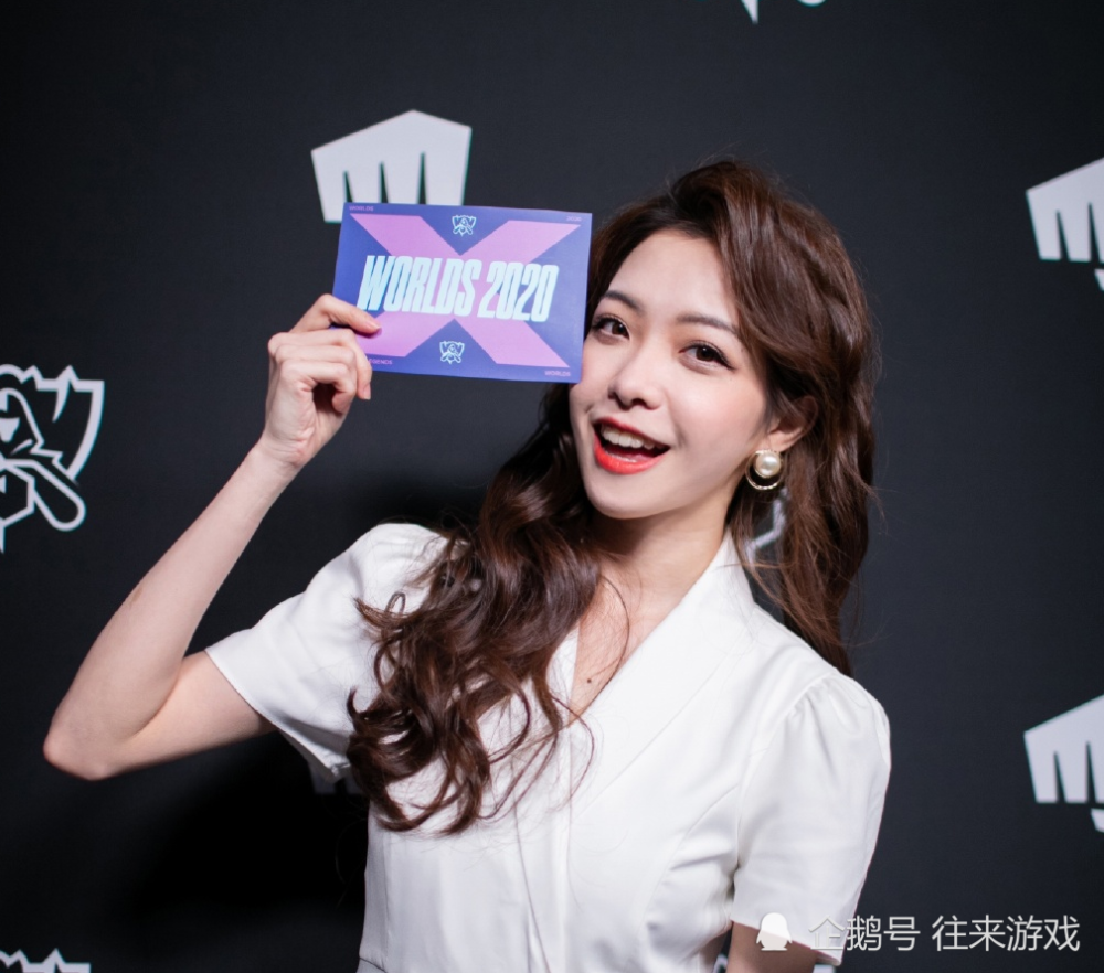 希然怒怼lpl男解说,听到她说出的这番话,无数玩家不淡定了!