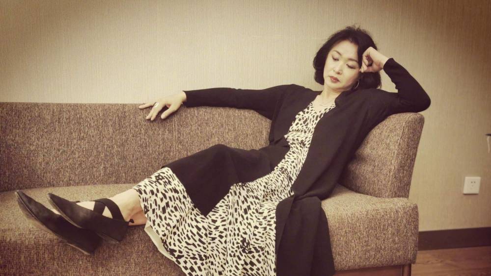 王一博|从王一博新剧看国产剧市场：用原音比用配音的演员更值得被赞吗？