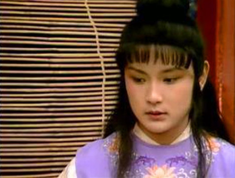 薛宝钗|给宝玉做过针线活的四个女孩，四种心态！