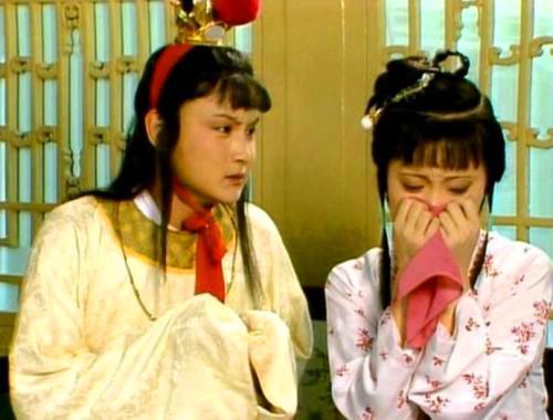 薛宝钗|给宝玉做过针线活的四个女孩，四种心态！