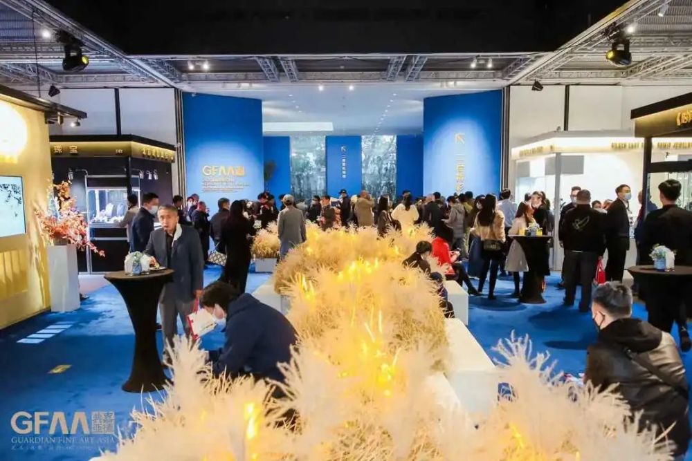 古董|2020年嘉德典亚开幕：会友人、谈艺术，再做单生意