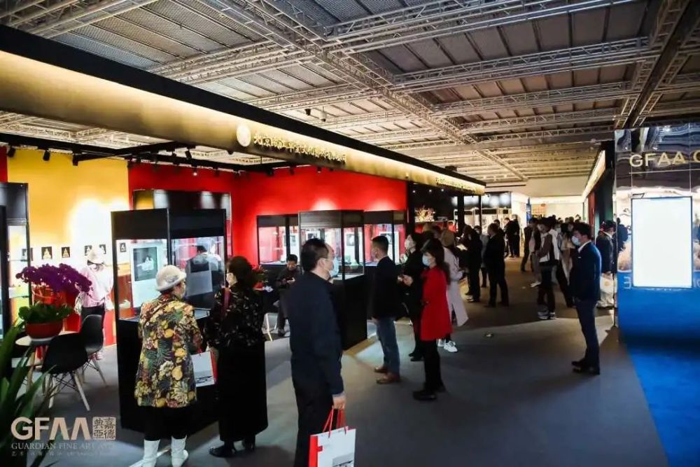 古董|2020年嘉德典亚开幕：会友人、谈艺术，再做单生意