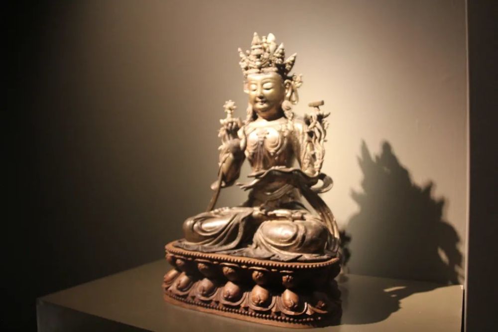 古董|2020年嘉德典亚开幕：会友人、谈艺术，再做单生意