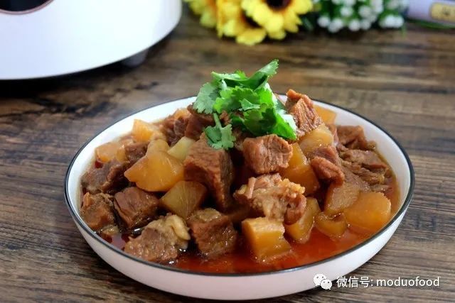 【魔多厨房】萝卜炖牛肉
