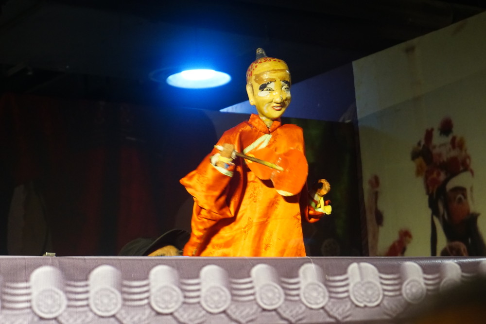 贾家洼村|山东莱芜贾家洼村：几位老人撑起傀儡戏剧团