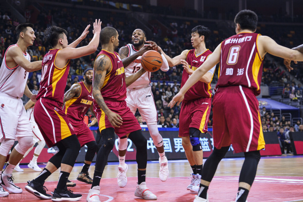 CBA下赛季或用全华班政策|CBA复赛到现在，是否有可能实现全华班？ 你怎么看待这件事？