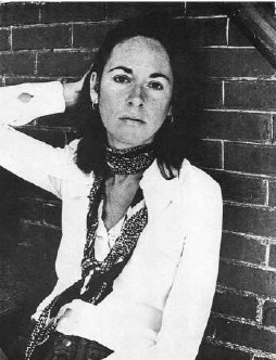 郝莉|“在我苦难的尽头有一扇门”说露易丝·格丽克，也说我们小镇的诗人