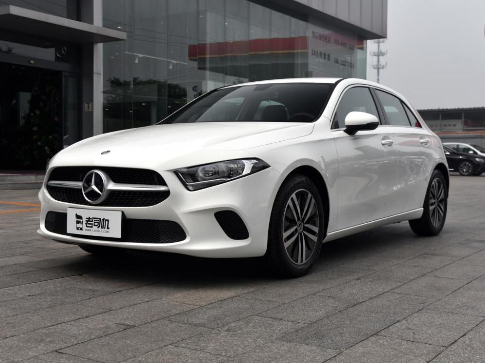 图为现售奔驰a 180.
