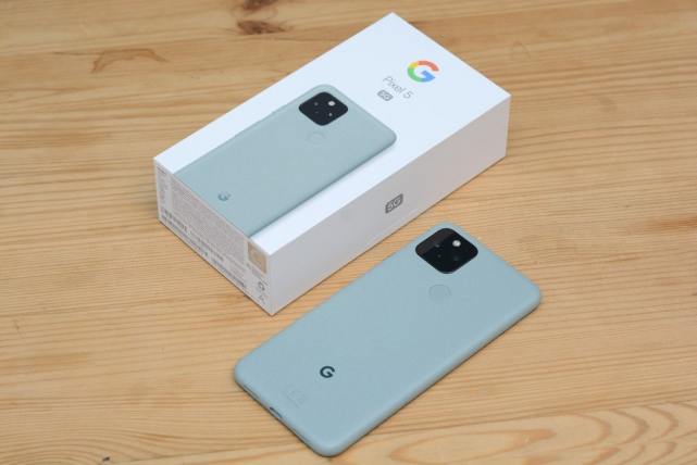 googlepixel5评测6寸屏幕与5g网络反向无线充电