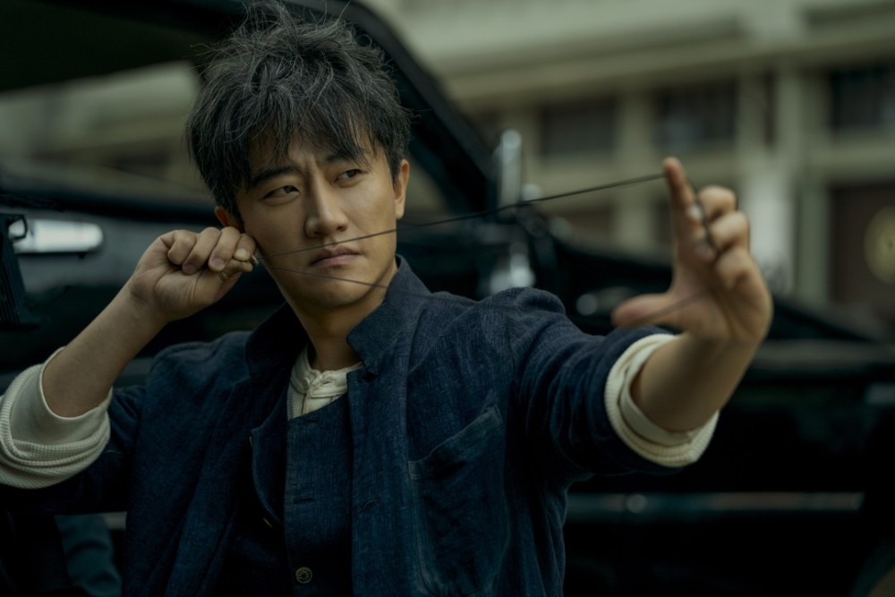 黄轩陈赫《瞄准》高能热播,狙击对决信仰交锋_腾讯新闻