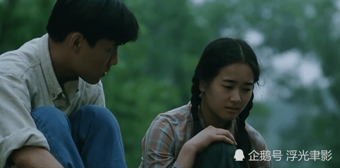 女儿受辱父亲选择私了息事宁人本想伸张正义的村民为了利益冷漠旁观