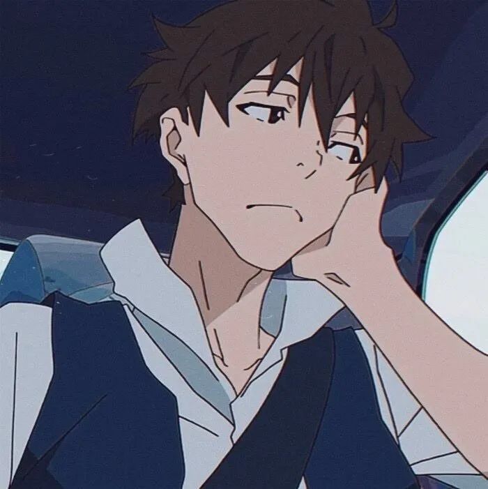 帅气动漫男生头像我偏爱着孤独却又假装活在人群中