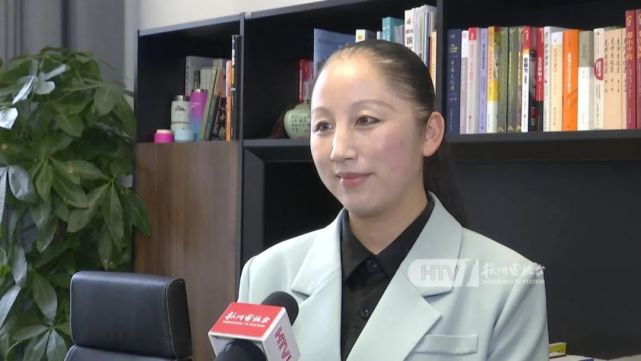 采荷中学的新校区目前还在建设当中,但校长孙寅已经远赴北京开启"招师