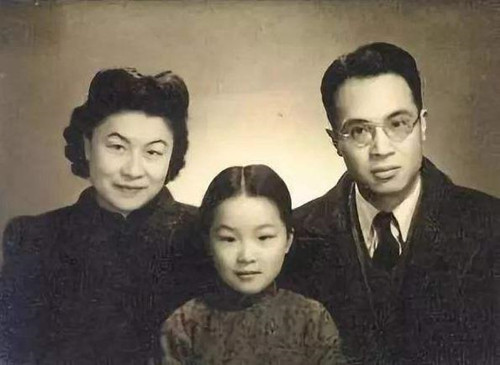 杨绛|钱钟书去世后，杨绛曾被一人追求，她只说了16个字，对方知难而退