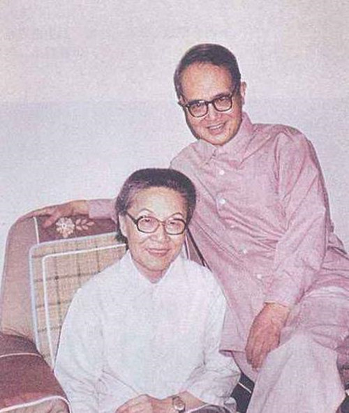 杨绛|钱钟书去世后，杨绛曾被一人追求，她只说了16个字，对方知难而退