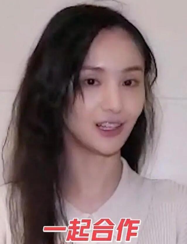 郑爽|郑爽妈妈不满女儿被黑发文：她是挡着某些人的路爽爸与餐饮公司欠税无关